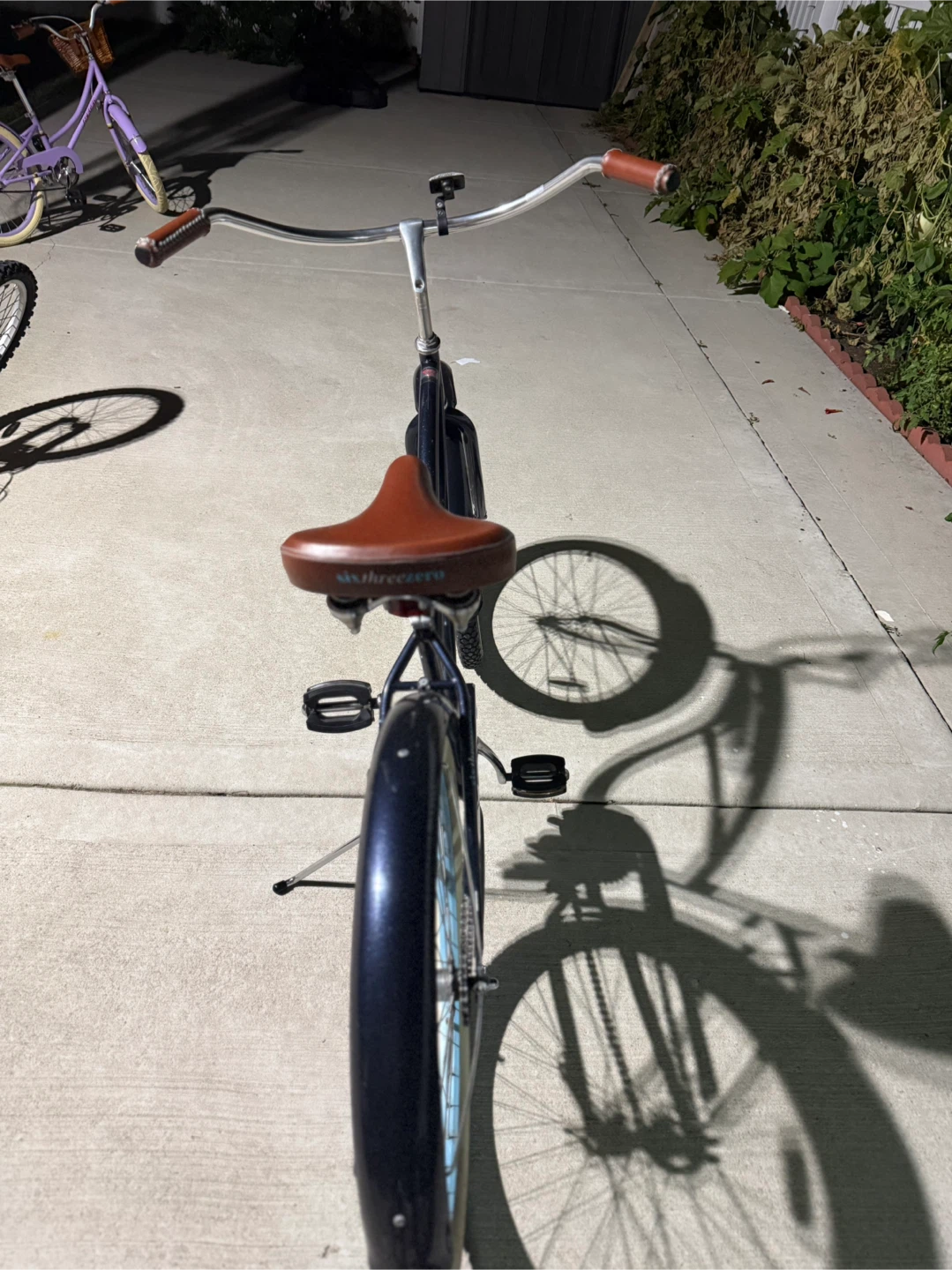 sixthreezero Around the Block Cruiser Bike - photo 2