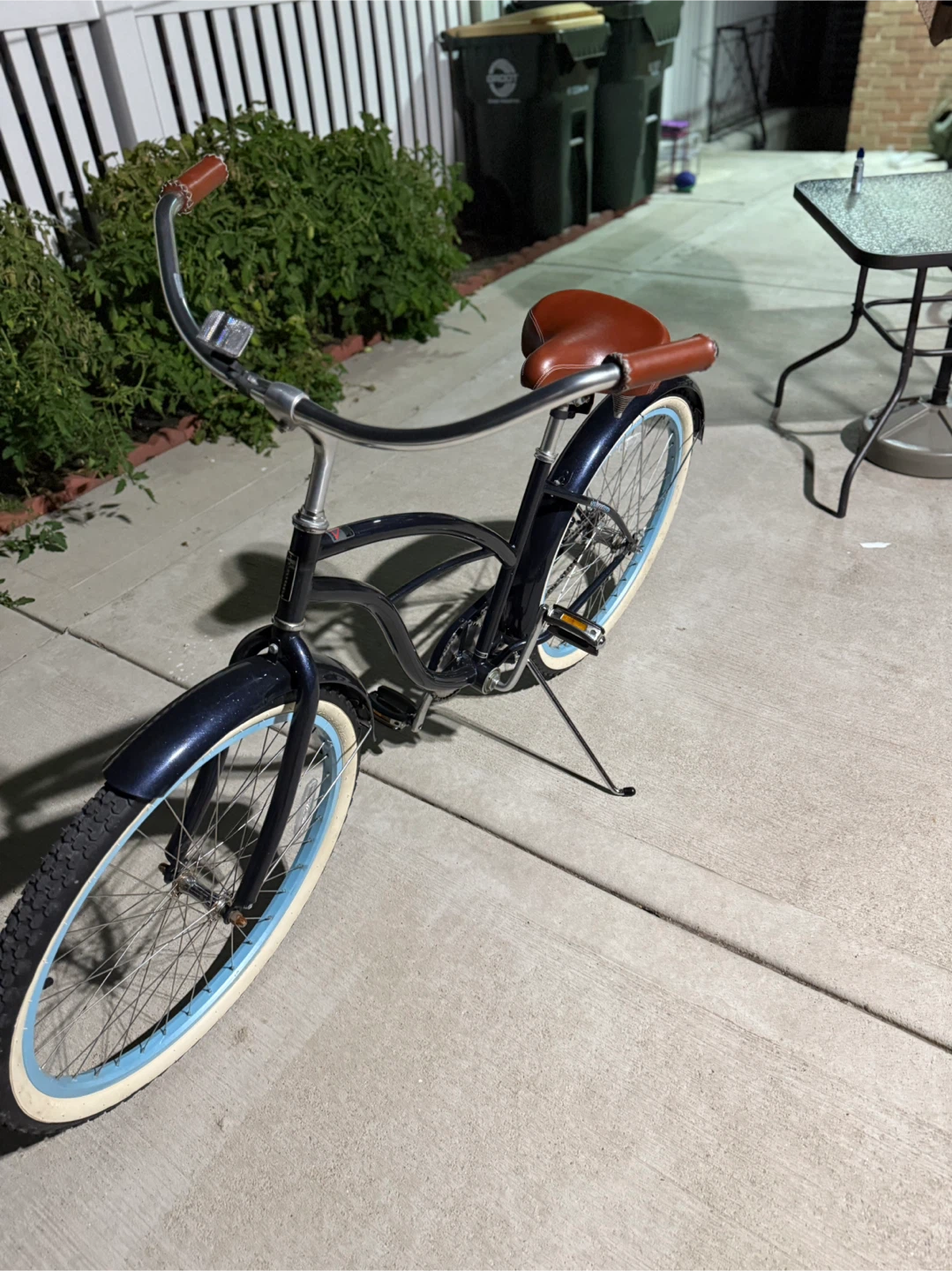 sixthreezero Around the Block Cruiser Bike - photo 4