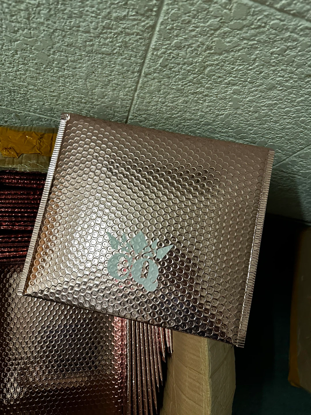 Rose Gold and Purple Bubble Mailers - photo 4