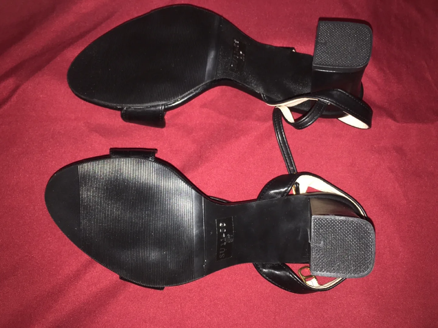 Black Leather Sandals Size 7 image indicator(3)