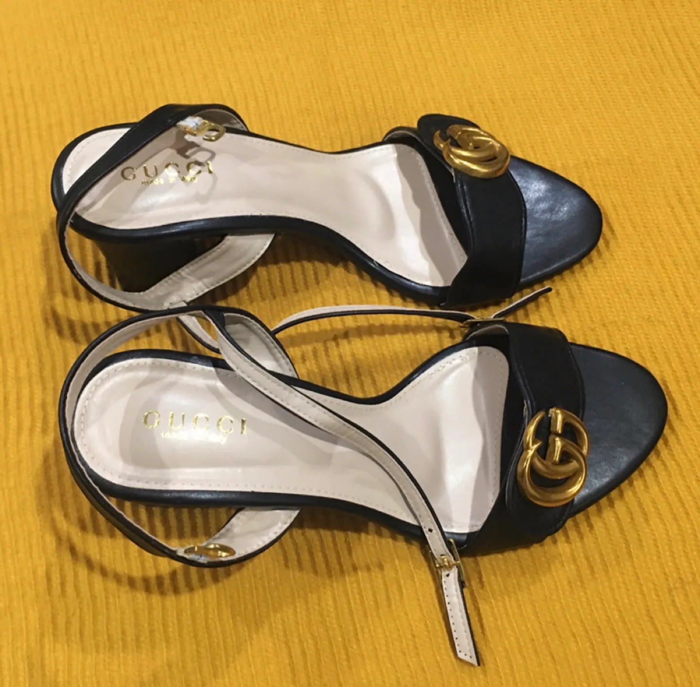 Black Leather Sandals Size 7 image indicator(4)