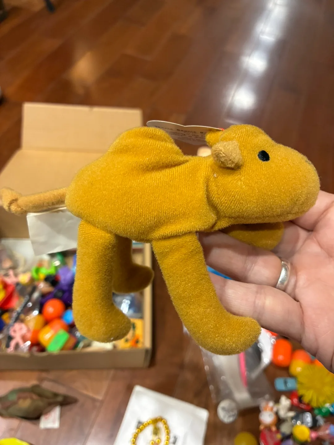 Vintage Ty Beanie Baby Camel - Humphrey image indicator(2)