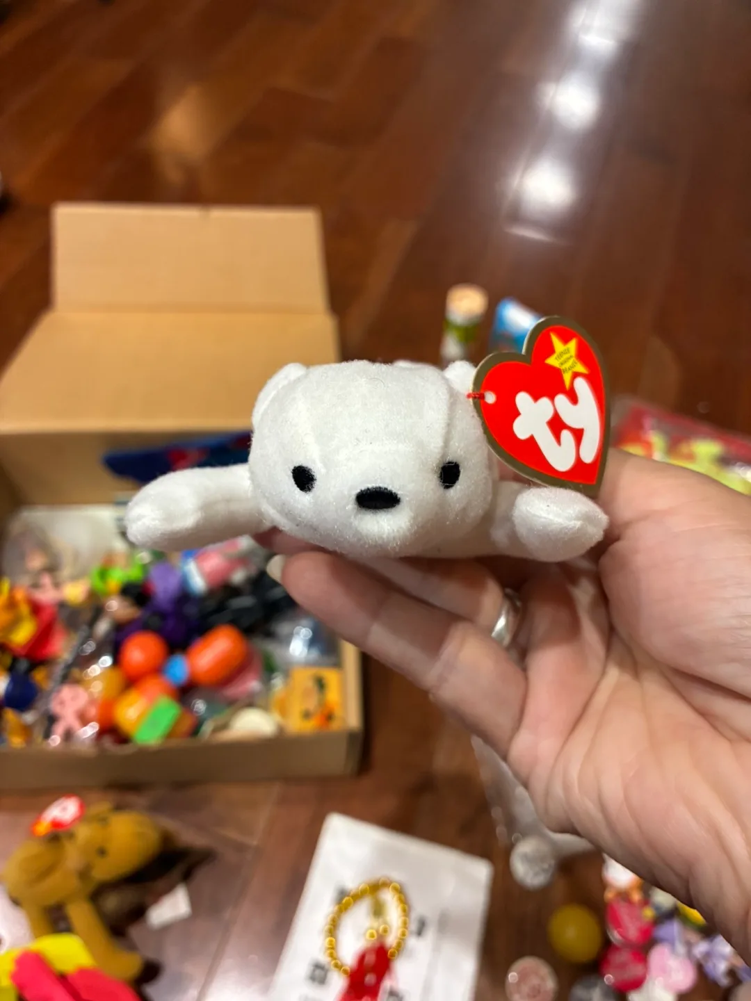 Vintage Ty Beanie Baby - Chilly the Polar Bear image indicator(2)