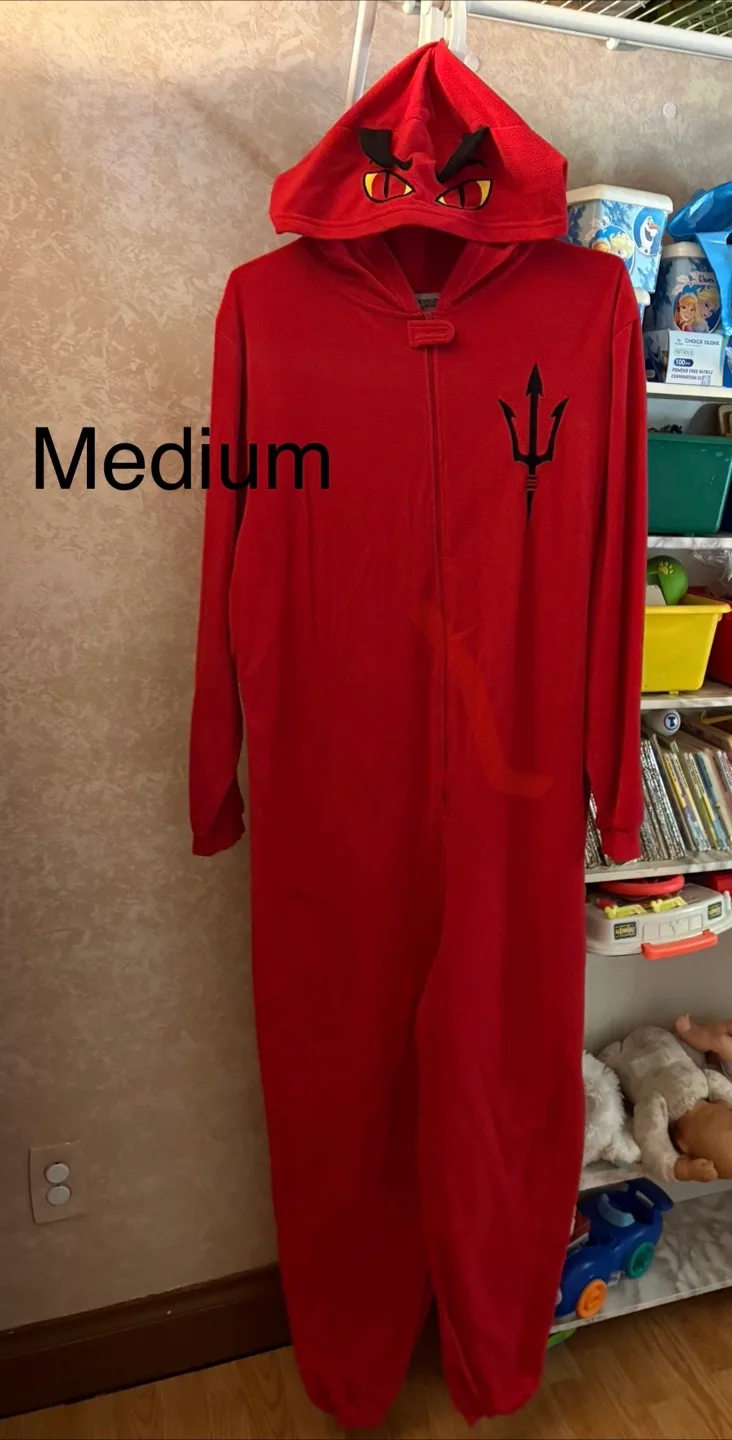Onesie Lot - Sizes M, XL, 1X, 2XL thumbnail