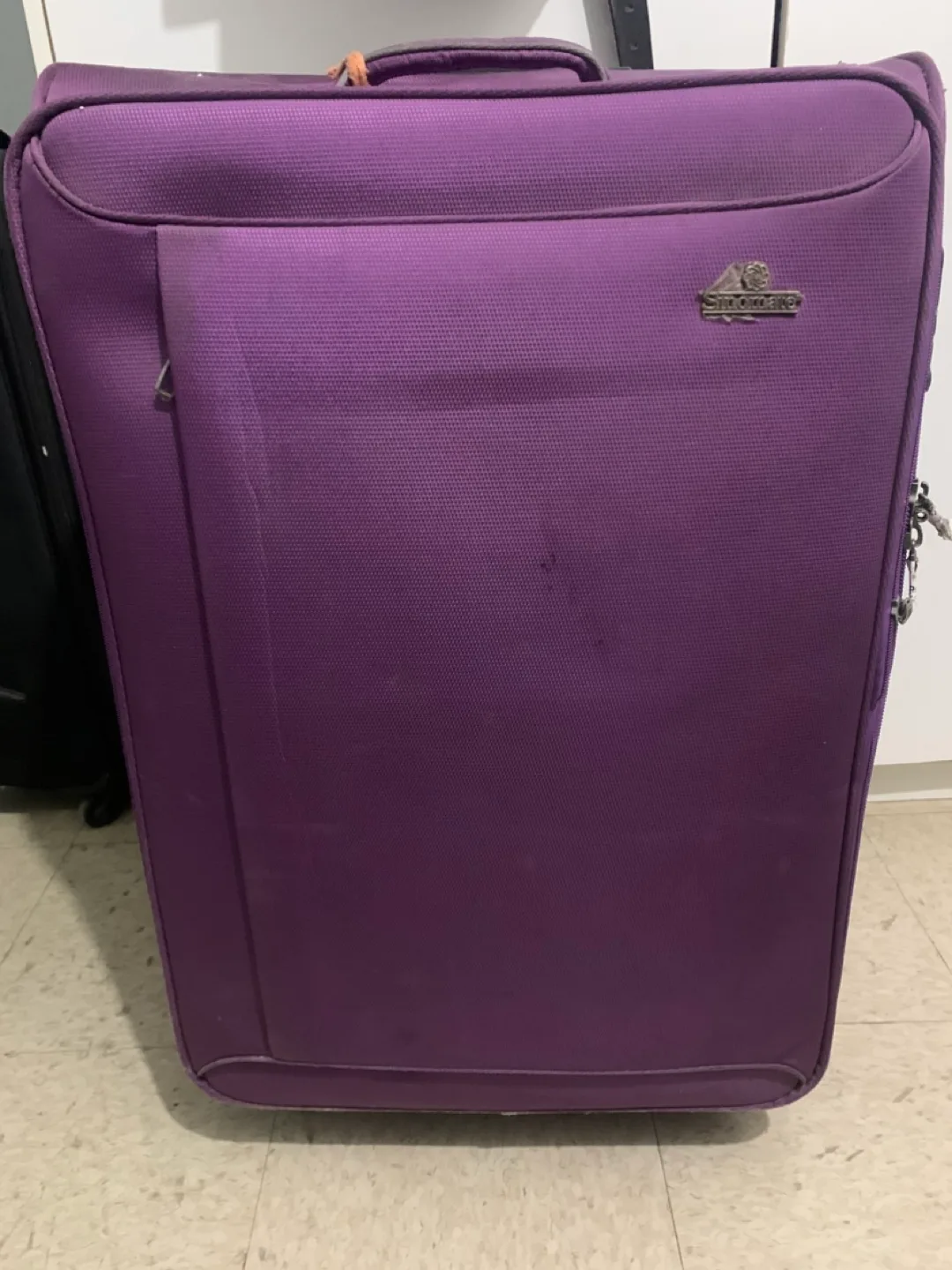 Luggage / Travel Bag / Standard Size Check Bag / Suitcase thumbnail