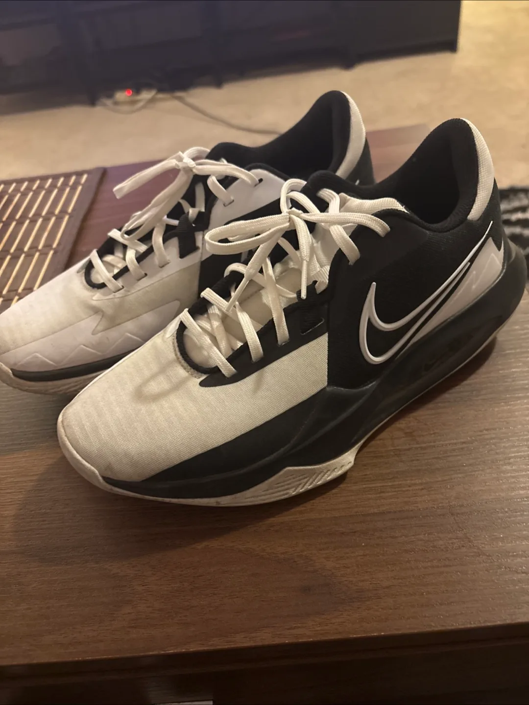 Nike Basketball Shoes - Black and White thumbnail