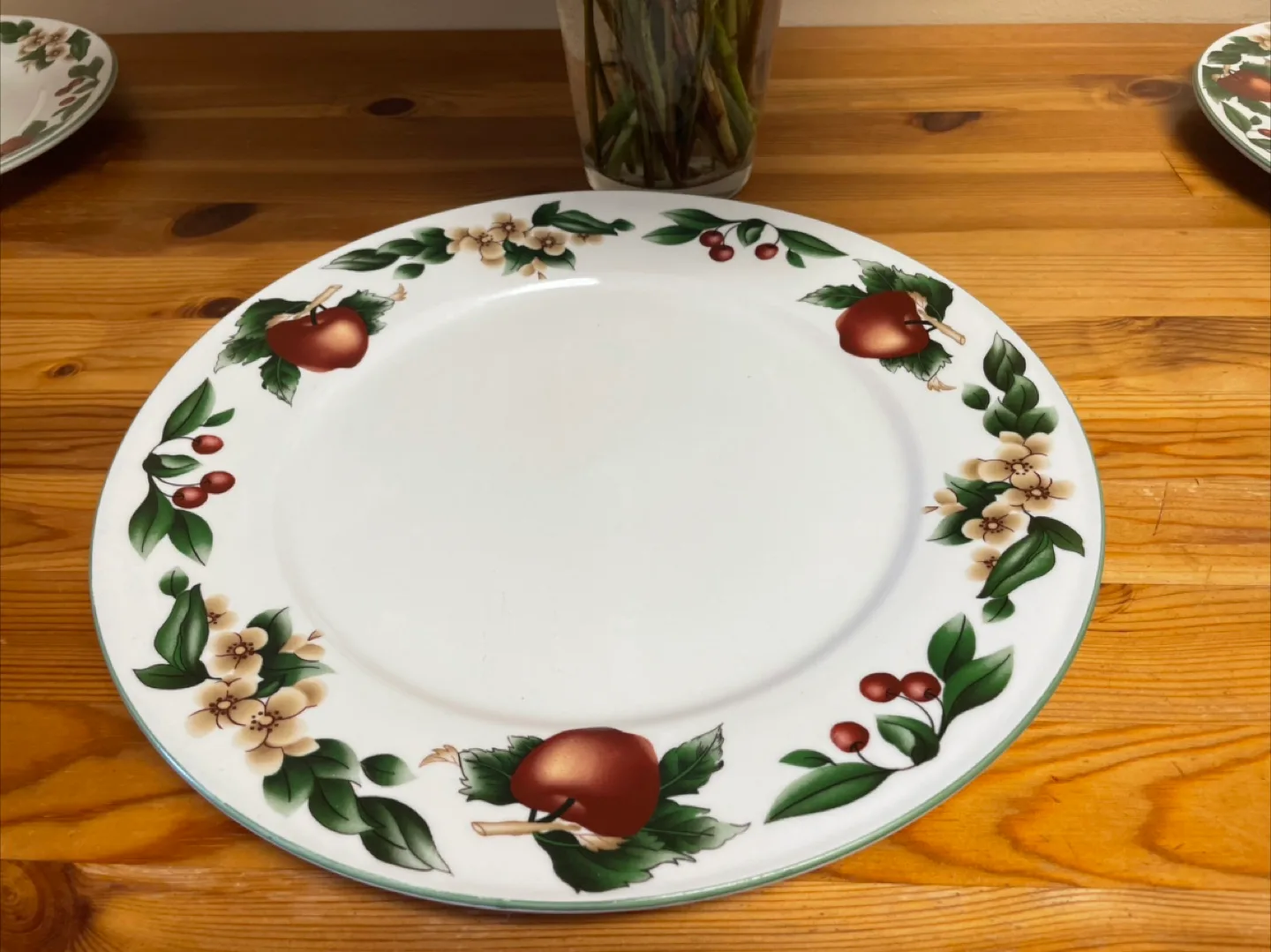 The Cades Cove Collection Plates (Set of 5) image indicator(2)