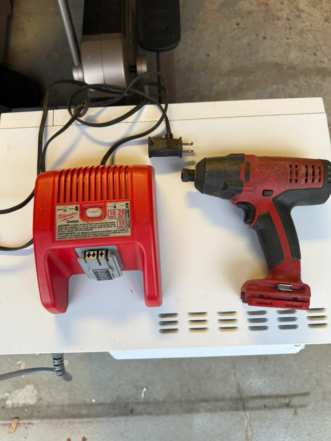 Milwaukee 18V Impact Driver & Charger thumbnail