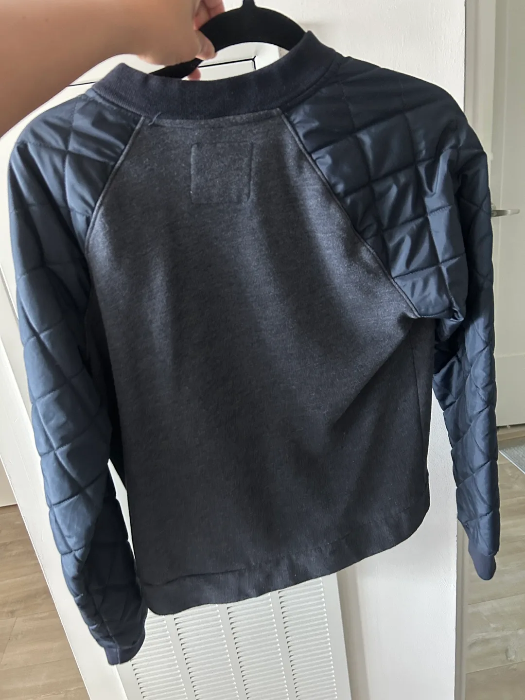 Abercrombie Kids Bomber Jacket - Size L (14) image indicator(3)