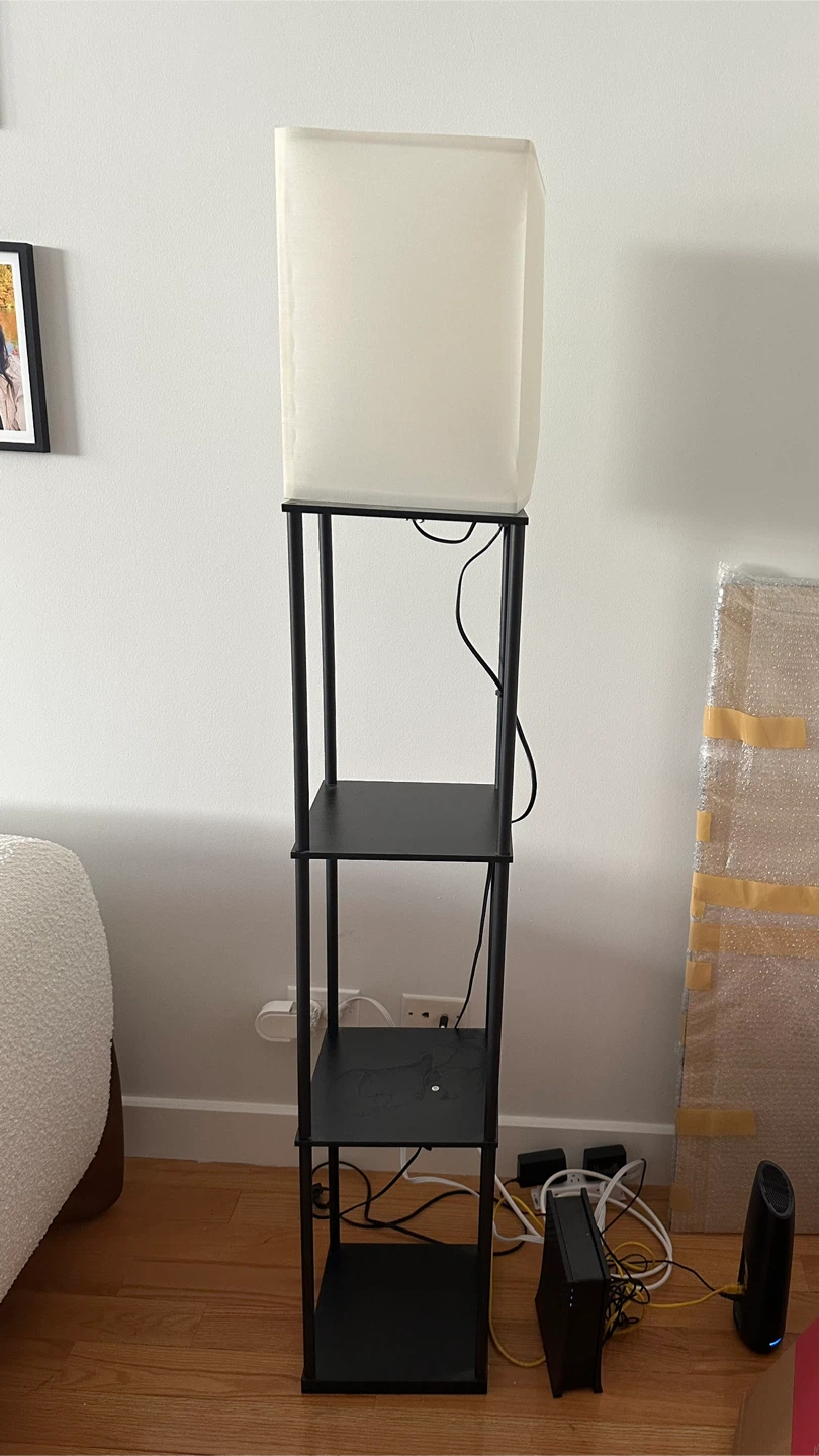Floor lamp