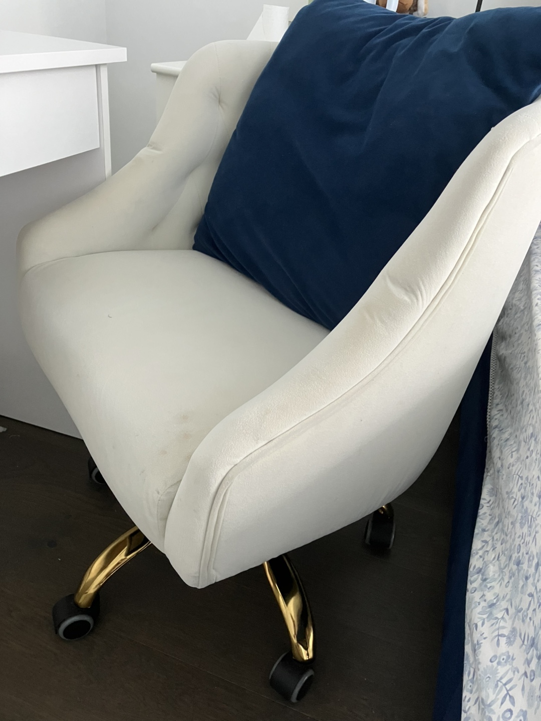 Adjustable White Velvet Desk Chair with Navy pillow