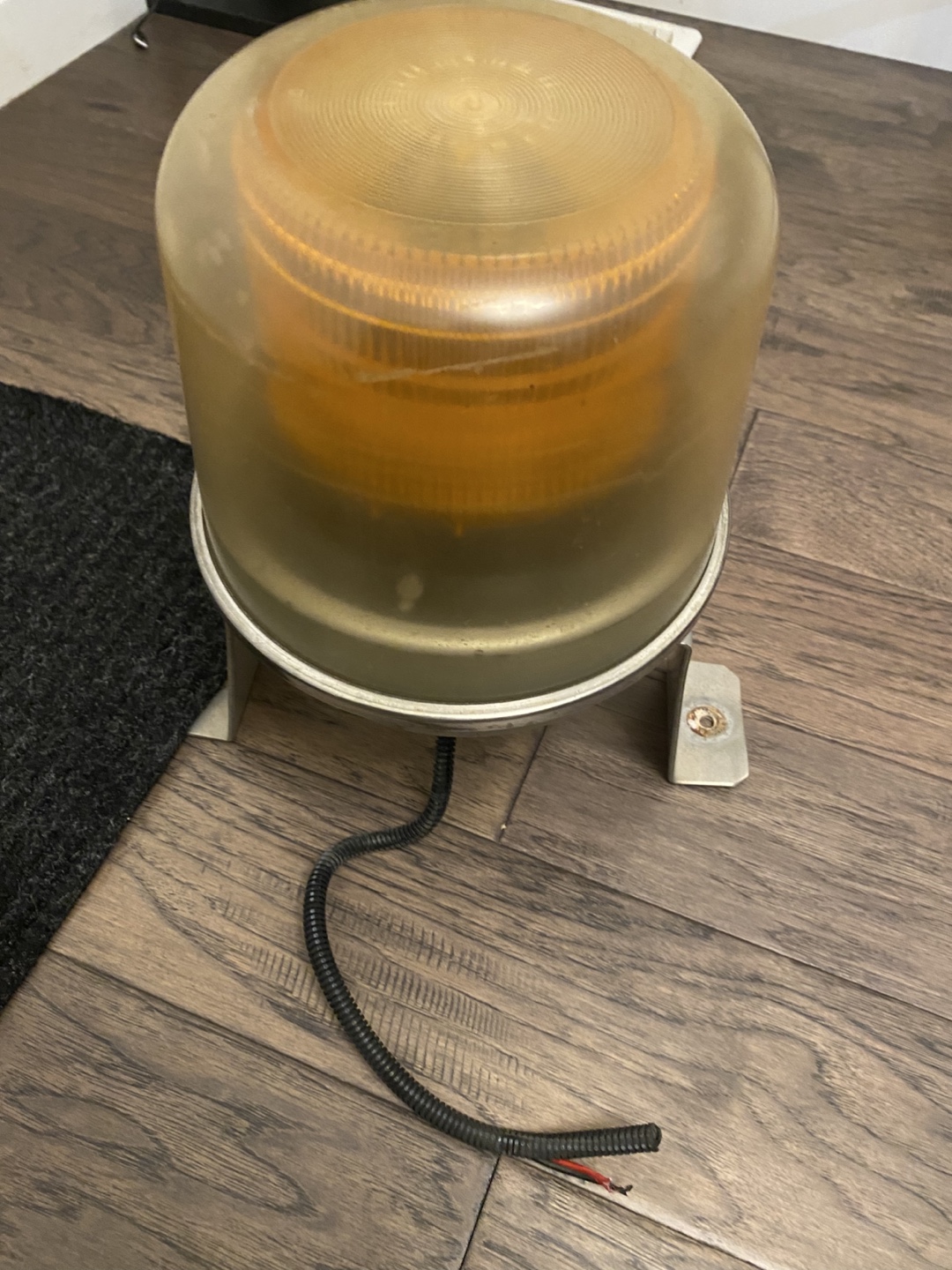 Amber Rotating Warning Light - photo 5