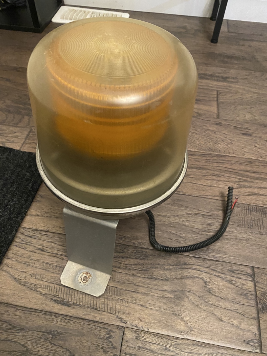 Amber Rotating Warning Light - photo 2