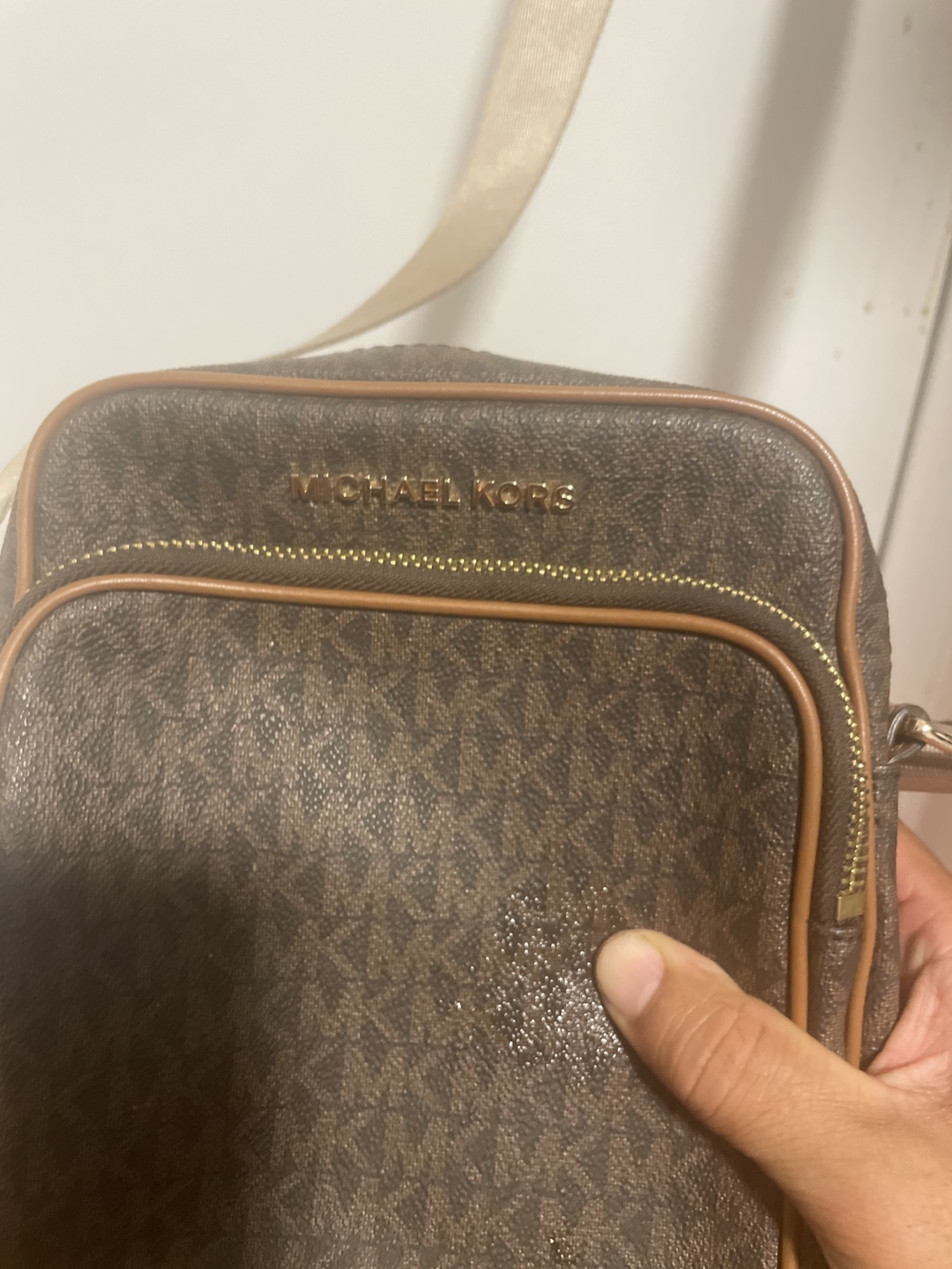 Michael Kors Crossbody Bag - photo 2