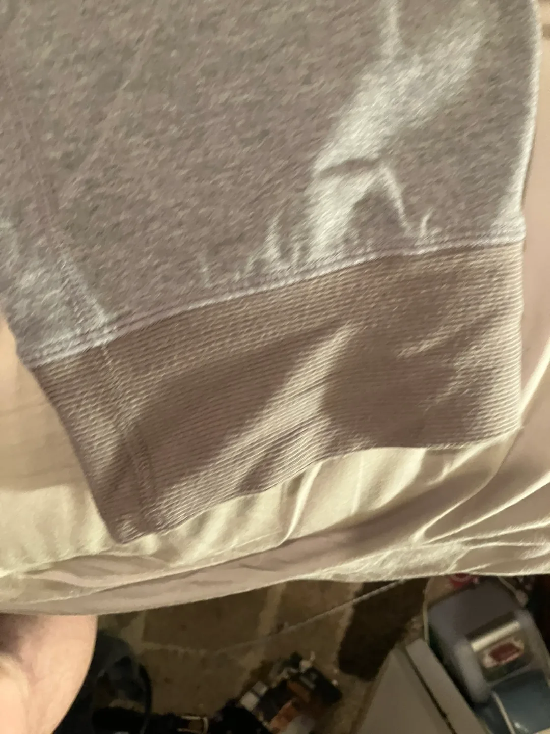 Lululemon Grey Pants - Size 6 image indicator(3)