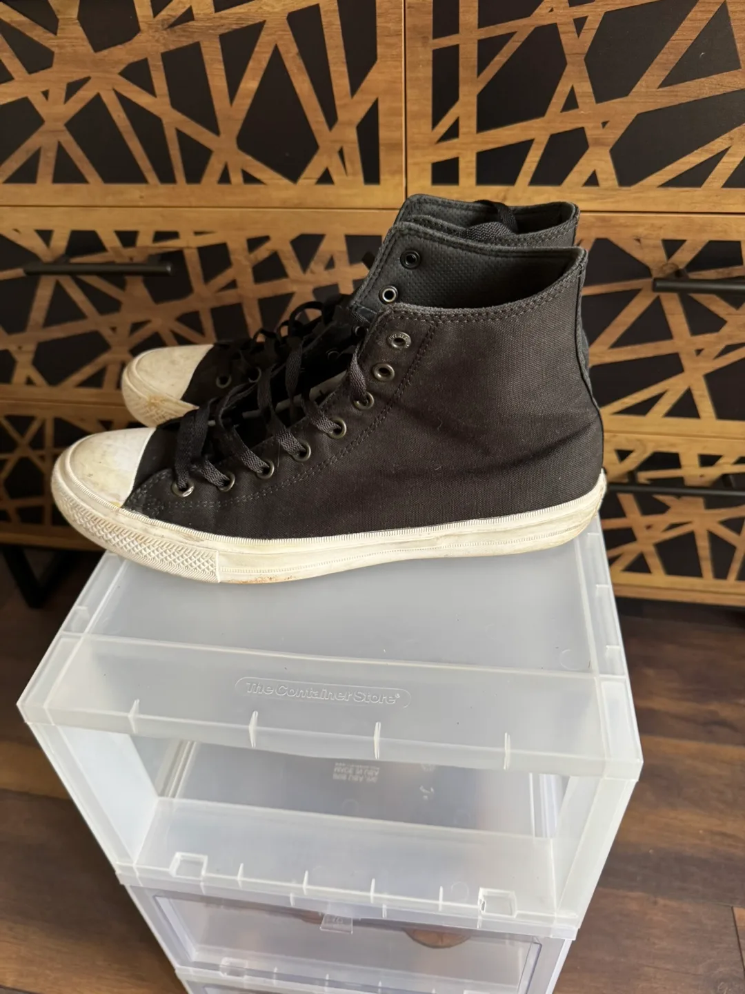 Converse/Nike Lunar Chucks Size 11.5 (Men’s) image indicator(3)