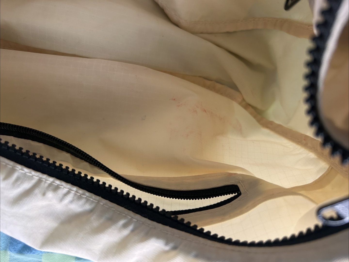 BAGGU Nylon Crescent Bag - Cream - photo 5