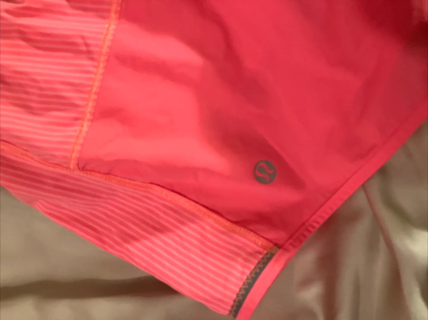 Lululemon shorts - Size 4 image indicator(3)