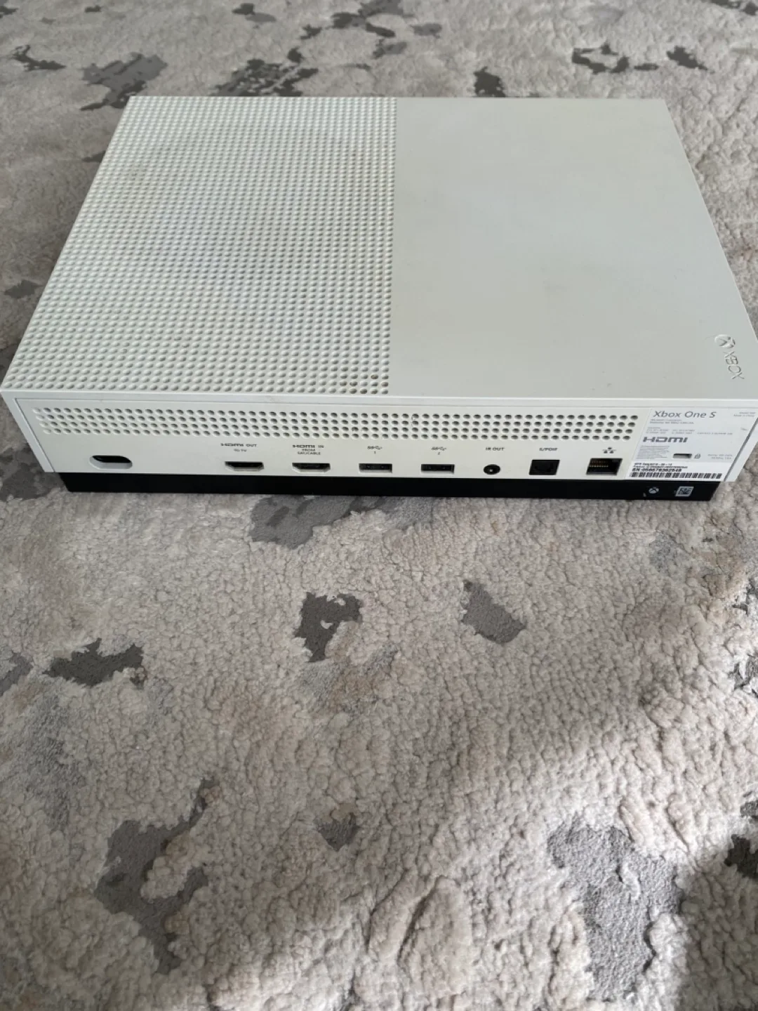 Xbox One S, 5 controllers, headset, and games image indicator(2)