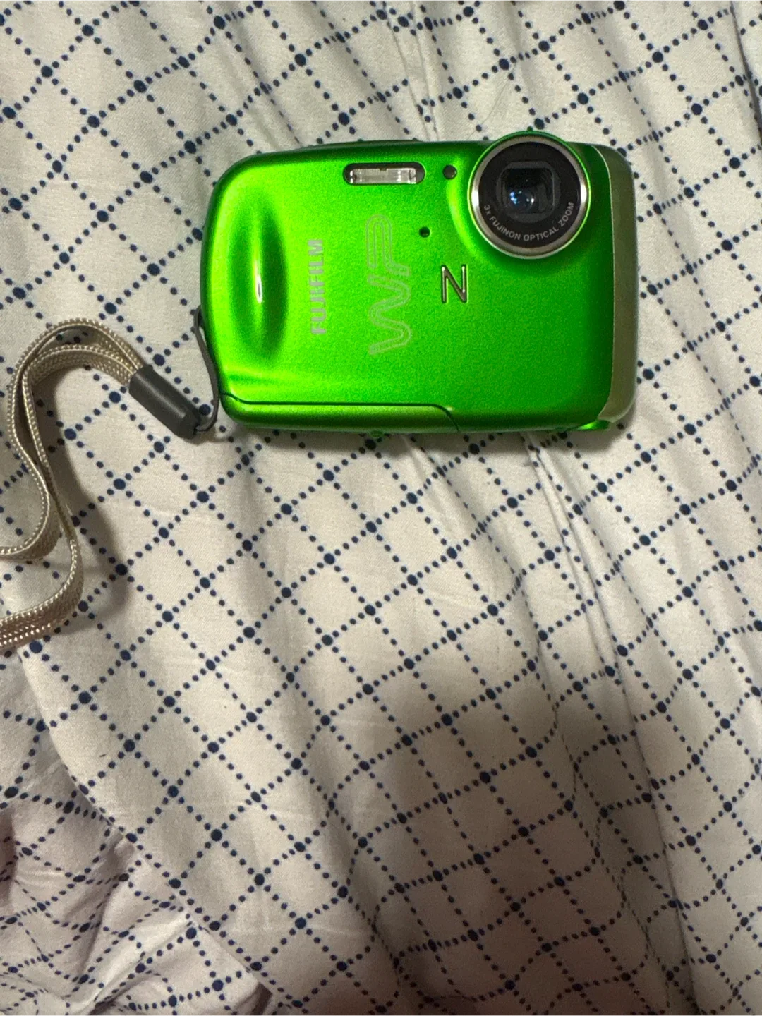 Fujifilm FinePix WP Digital Camera & Charger thumbnail