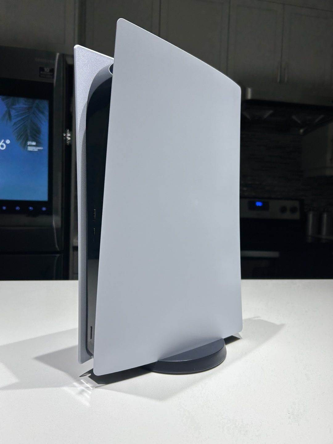 PS5 Digital - photo 3