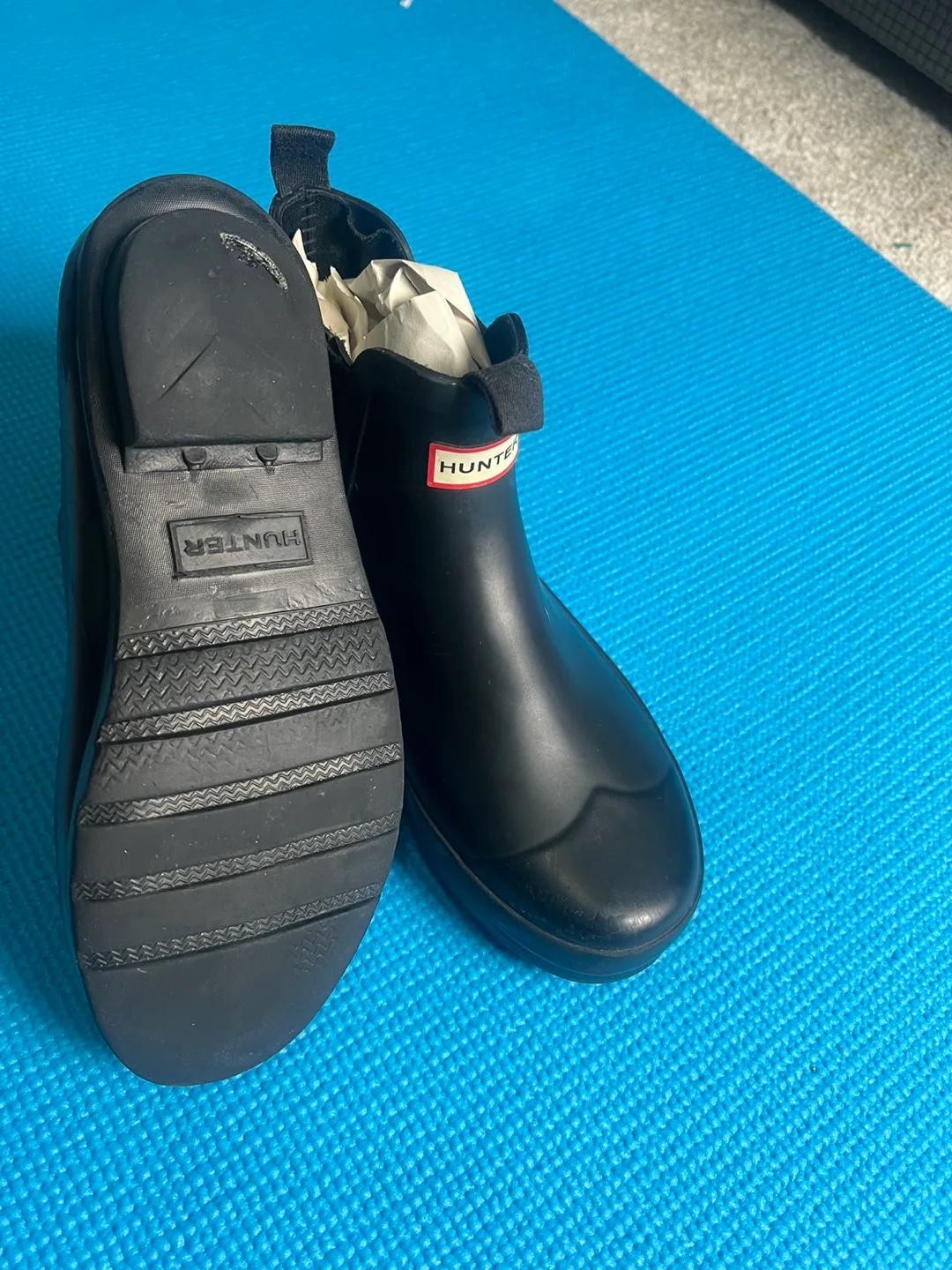 Hunter Black Chelsea Rain Boots, Size 7 image indicator(2)