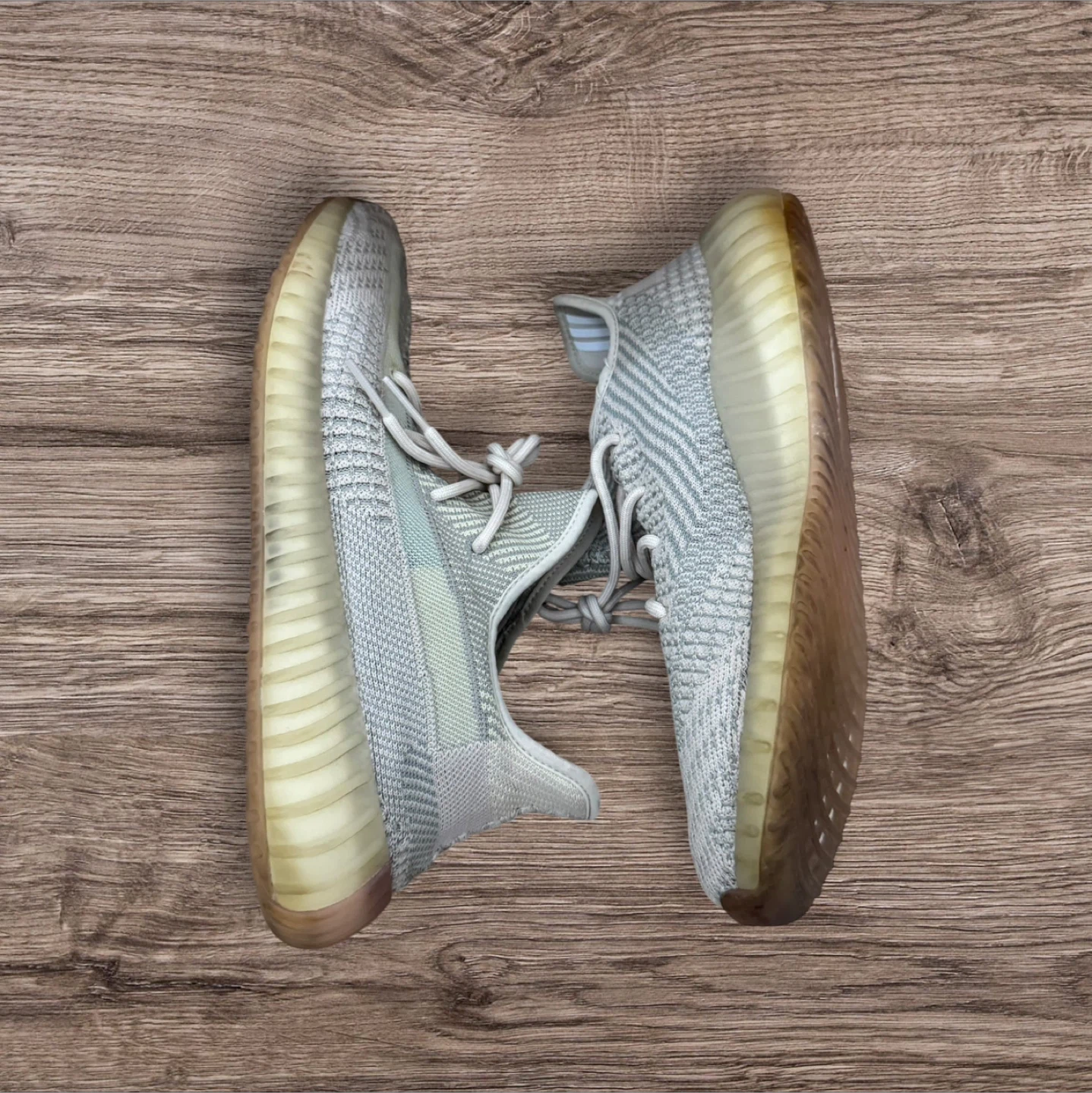 Adidas Yeezy Boost 350 V2 Citrin Size 12 - photo 3