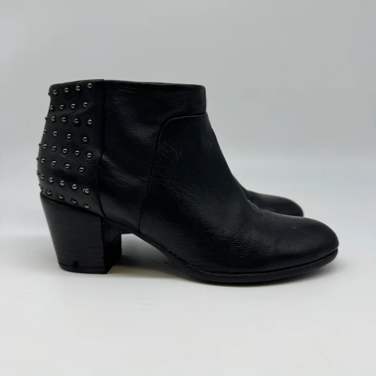 GEOX Black Leather Studded Ankle Boots – Like New size 8.5 US image indicator(2)