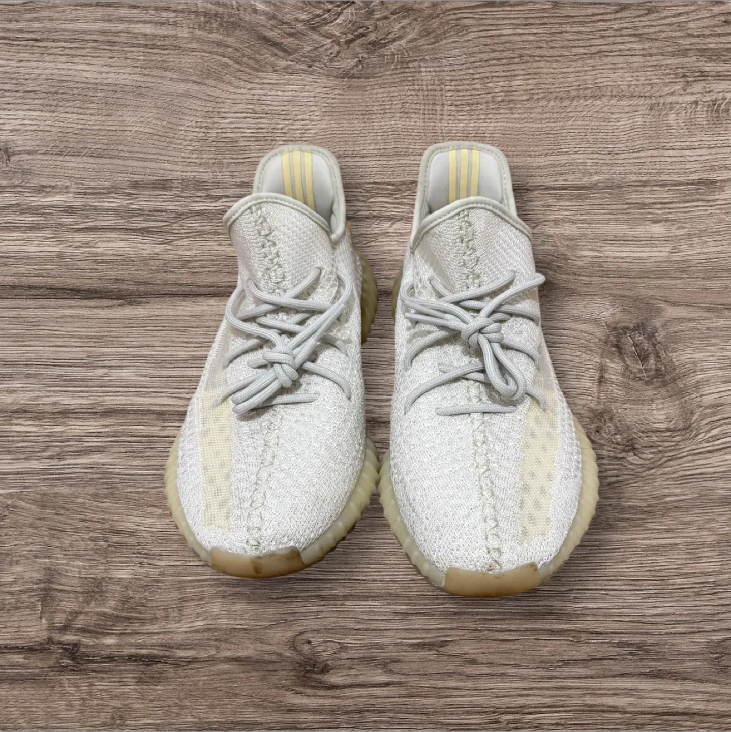 Adidas Yeezy Boost 350 V2 Light/Light/Light Size 12.5 thumbnail