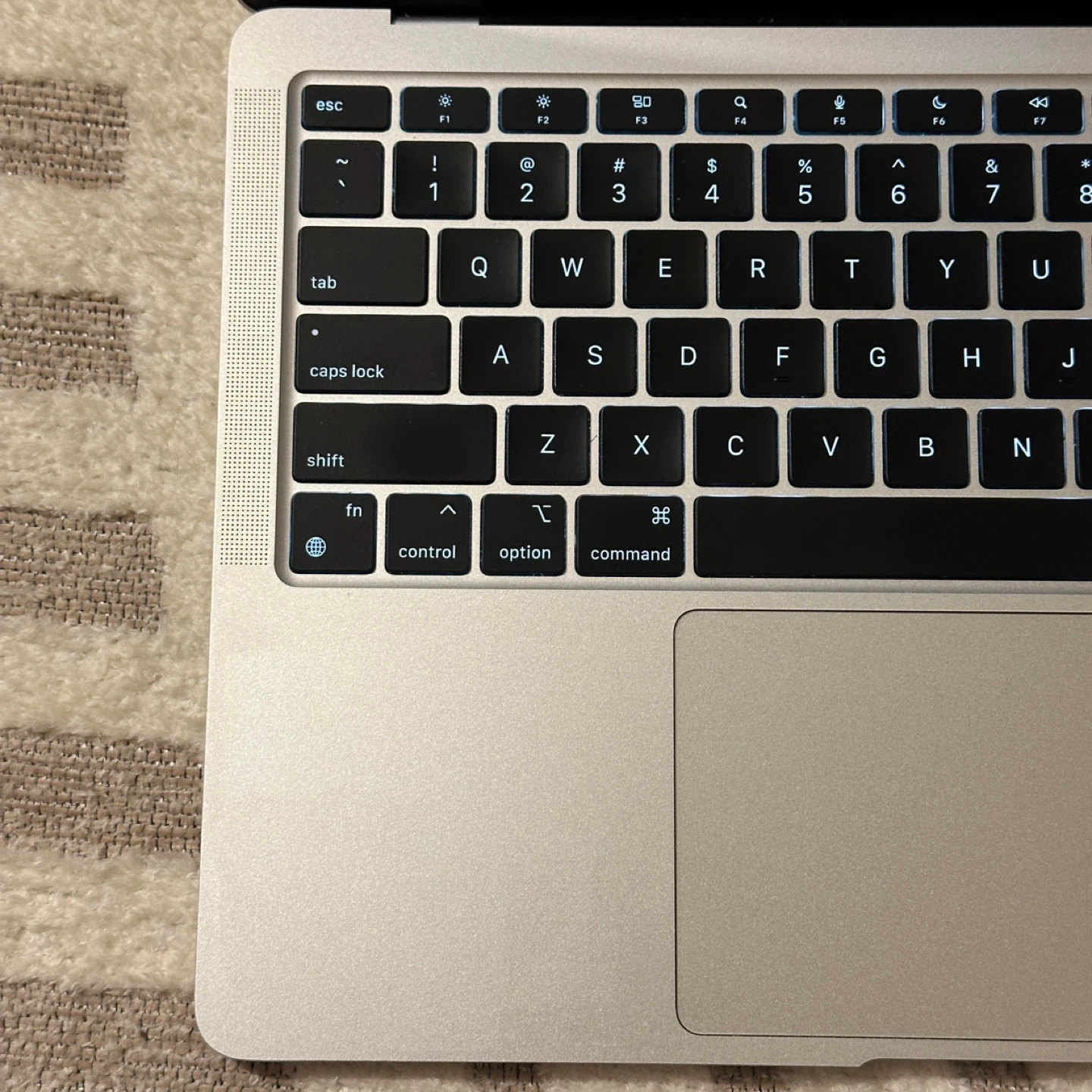 Apple MacBook Air 2020 - M1 16/256 GB - Silver (with box) - photo 5