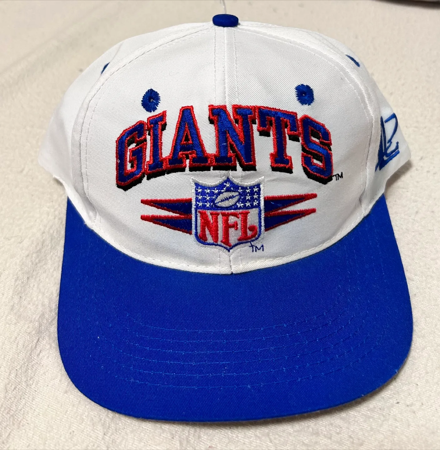 New York Giants NFL Pro Line Hat - One Size thumbnail