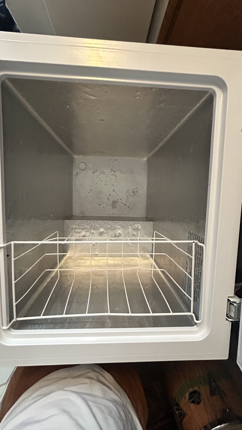 Master Chef Chest Freezer - 3.5 cu.ft. - photo 3