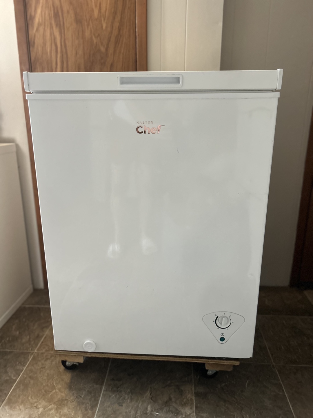 Master Chef Chest Freezer - 3.5 cu.ft. - photo 2