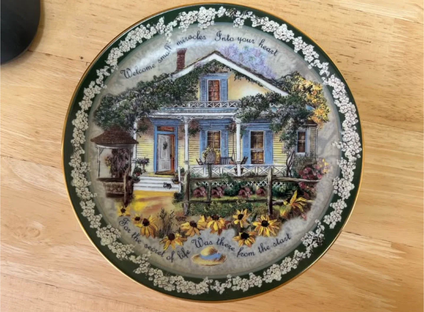 Home is Where the Heart Is Collector Plates image indicator(2)