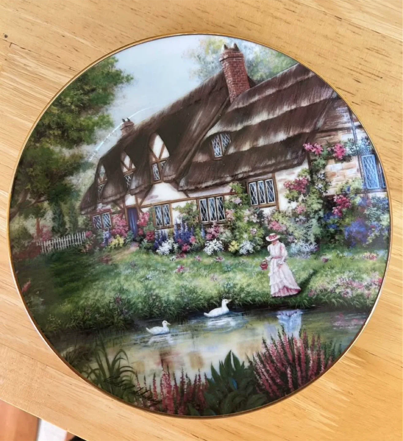 The Franklin Mint Heirloom Collection  by Violet Schwenig image indicator(7)