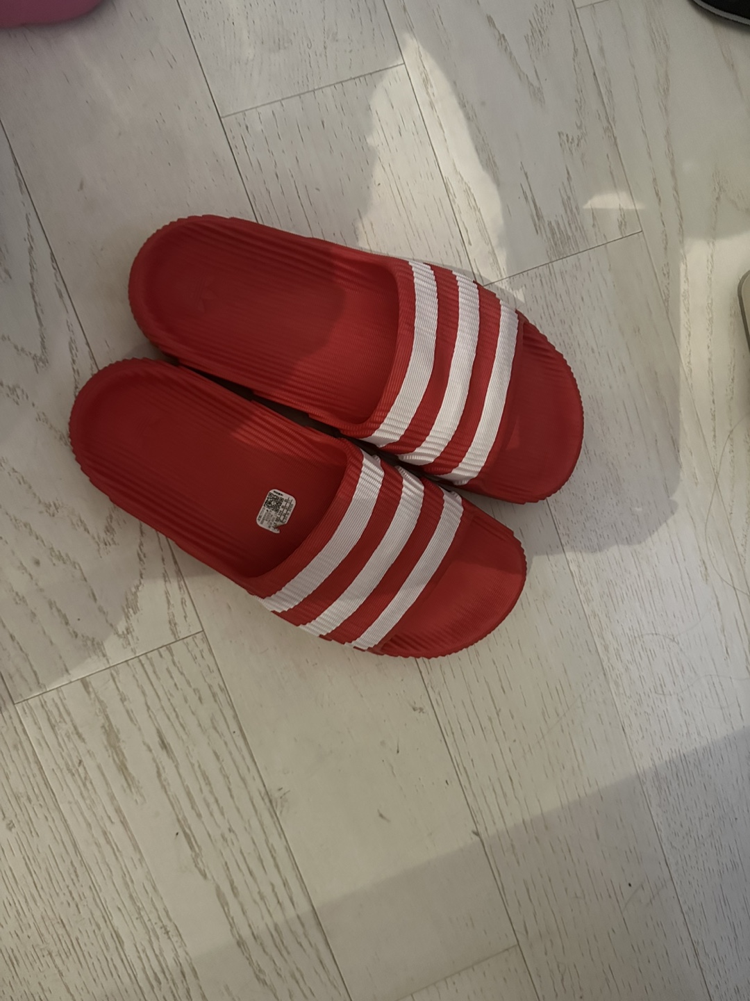 Adidas Adilette 22 Slides - Red & White - photo 2