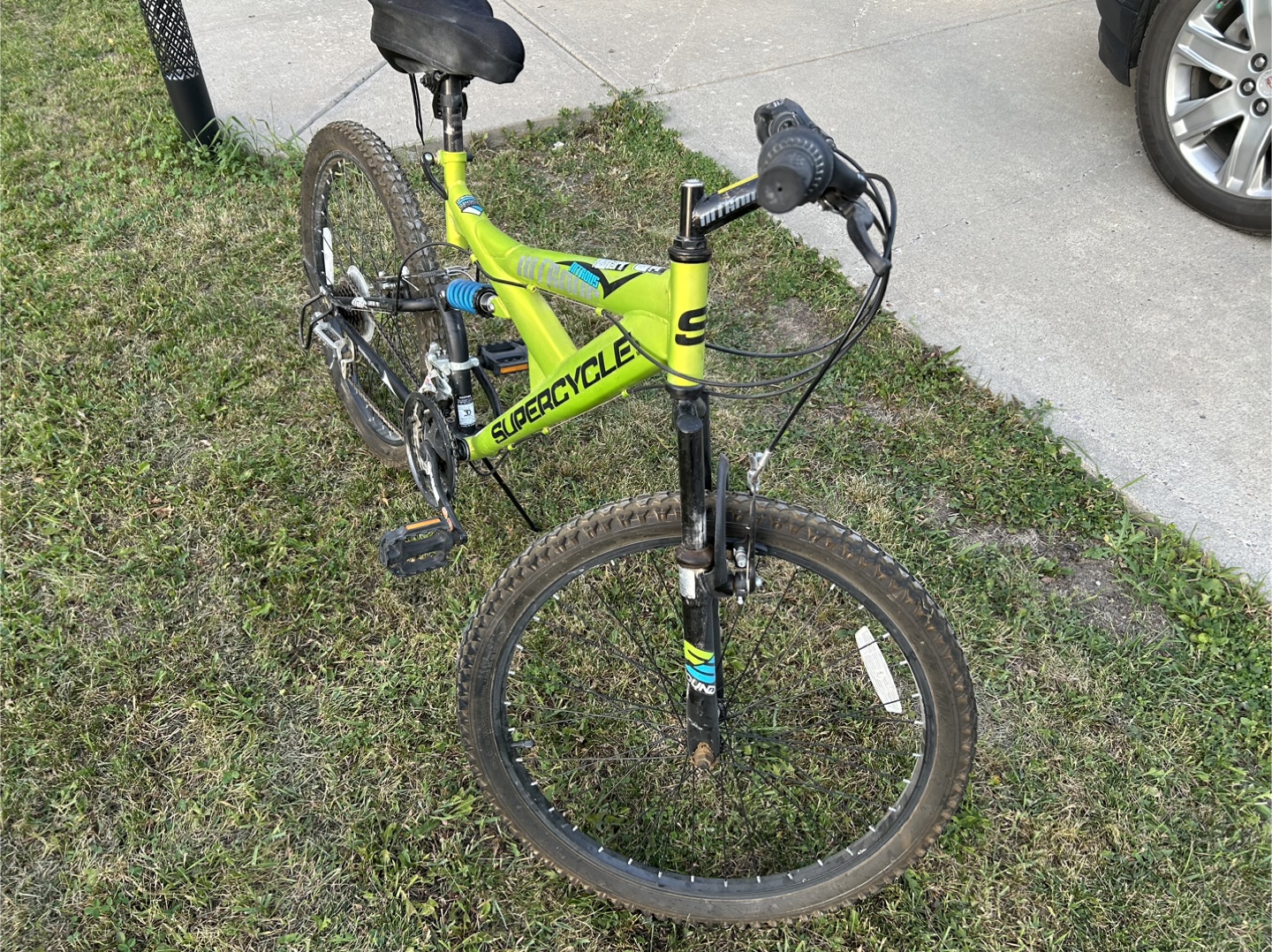 Supercycle Nitrous Mountain Bike - Shimano Equipped