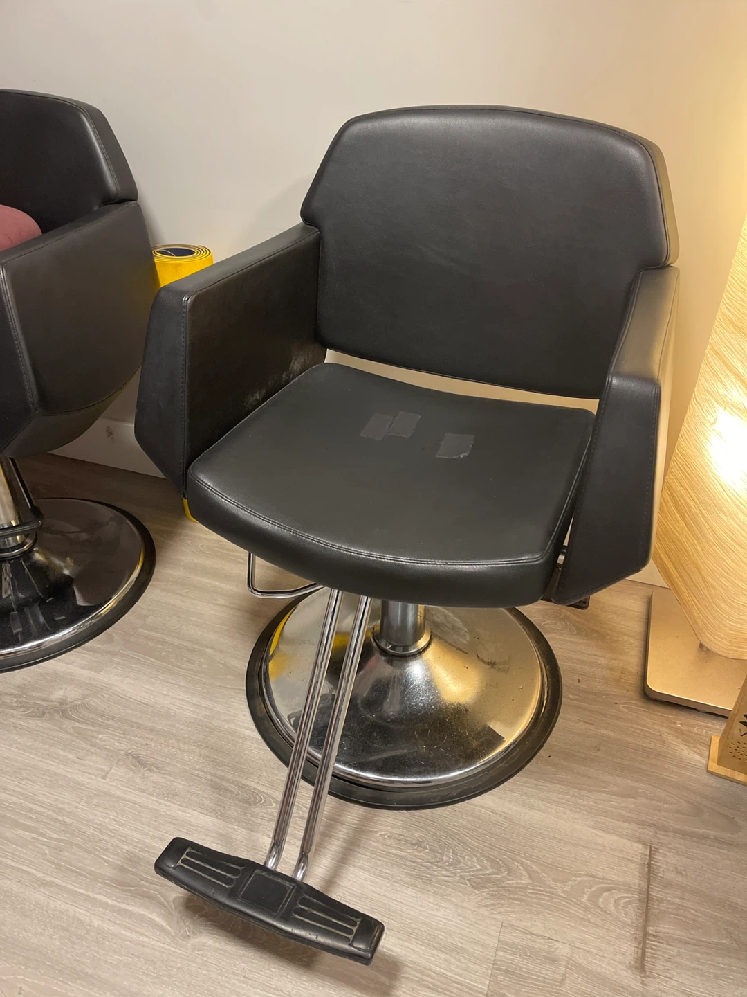 Black Salon/Barber Chair