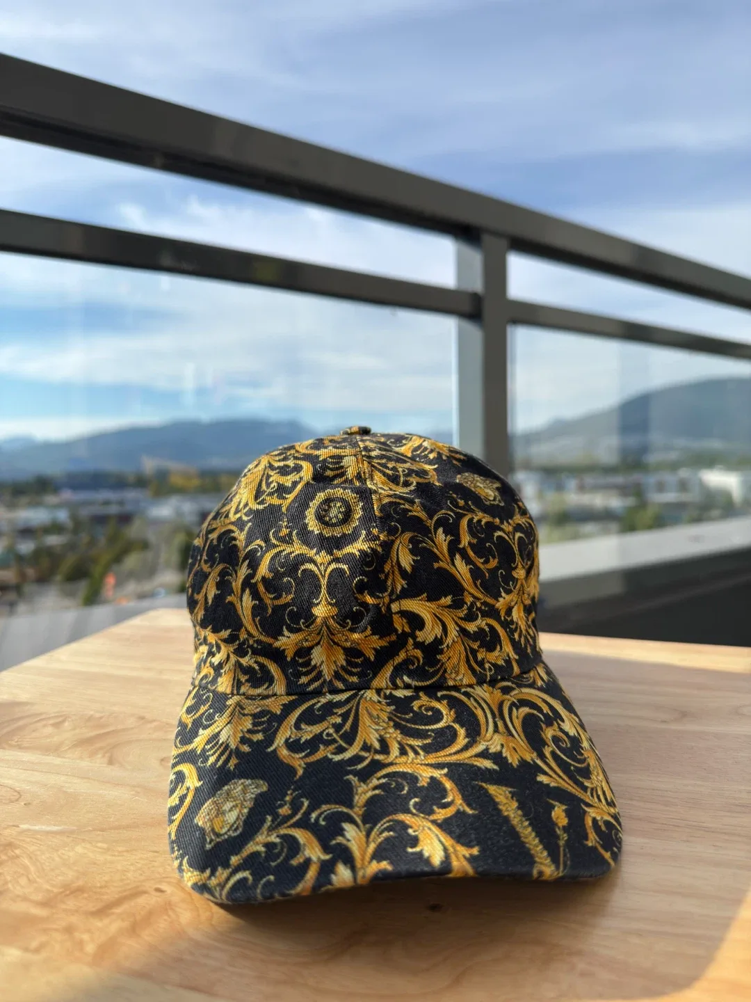 Versace Baroque Print Baseball Cap Size 57 image indicator(3)