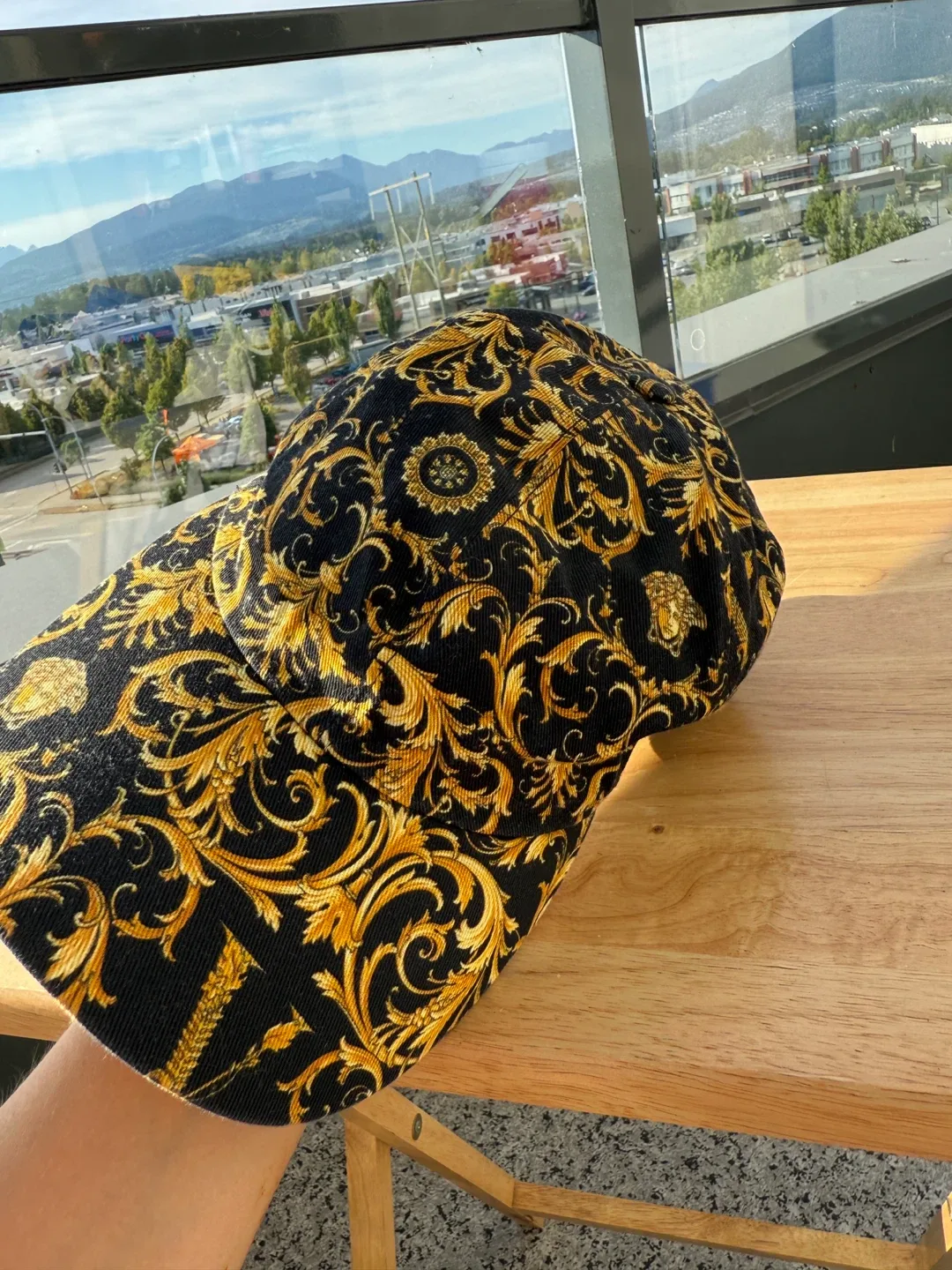 Versace Baroque Print Baseball Cap Size 57 image indicator(10)