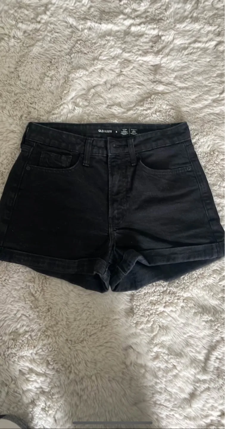 Old Navy Black Denim Shorts - Size 8