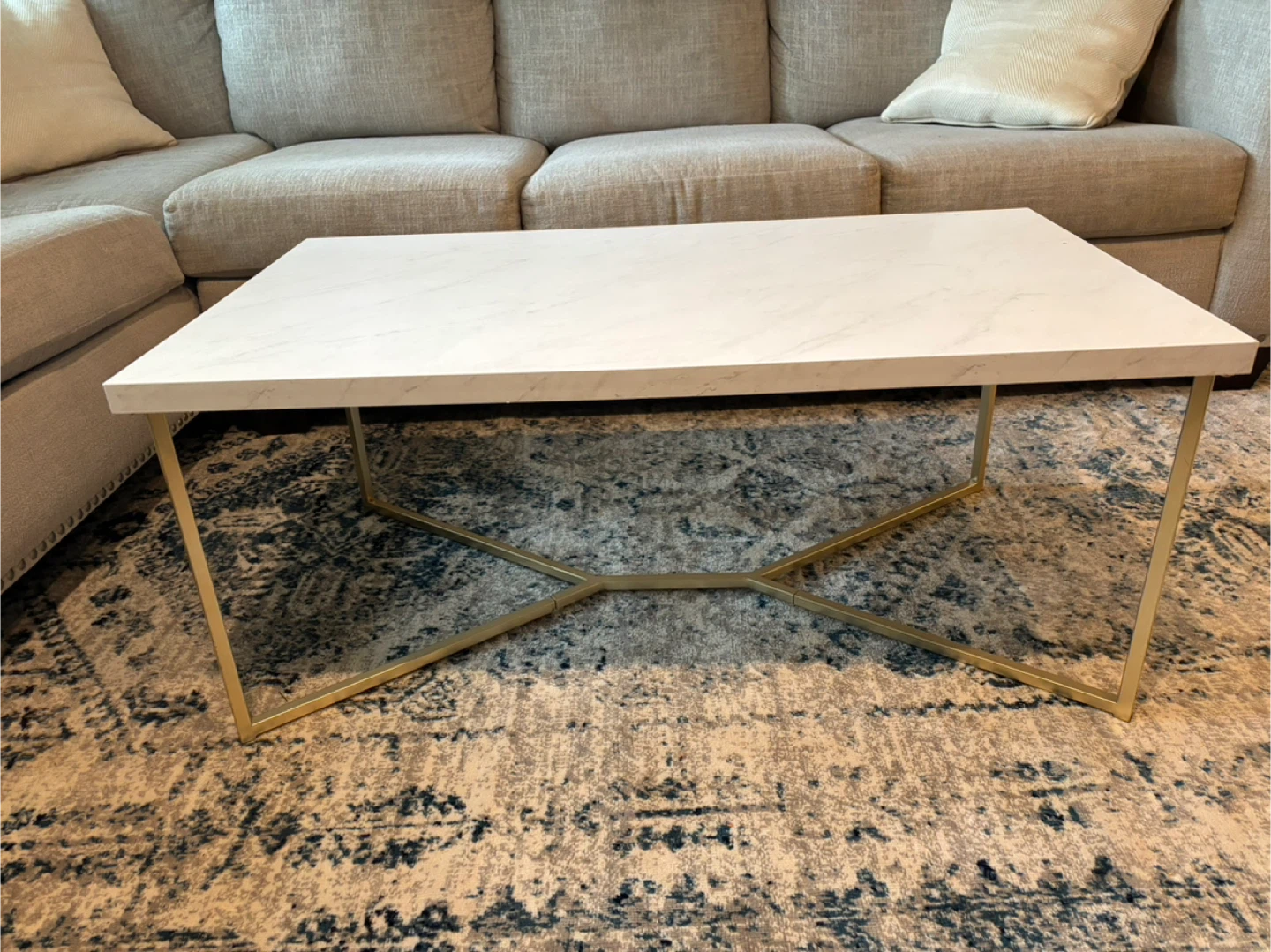 White Marble Coffee Table with Gold Base - photo 2
