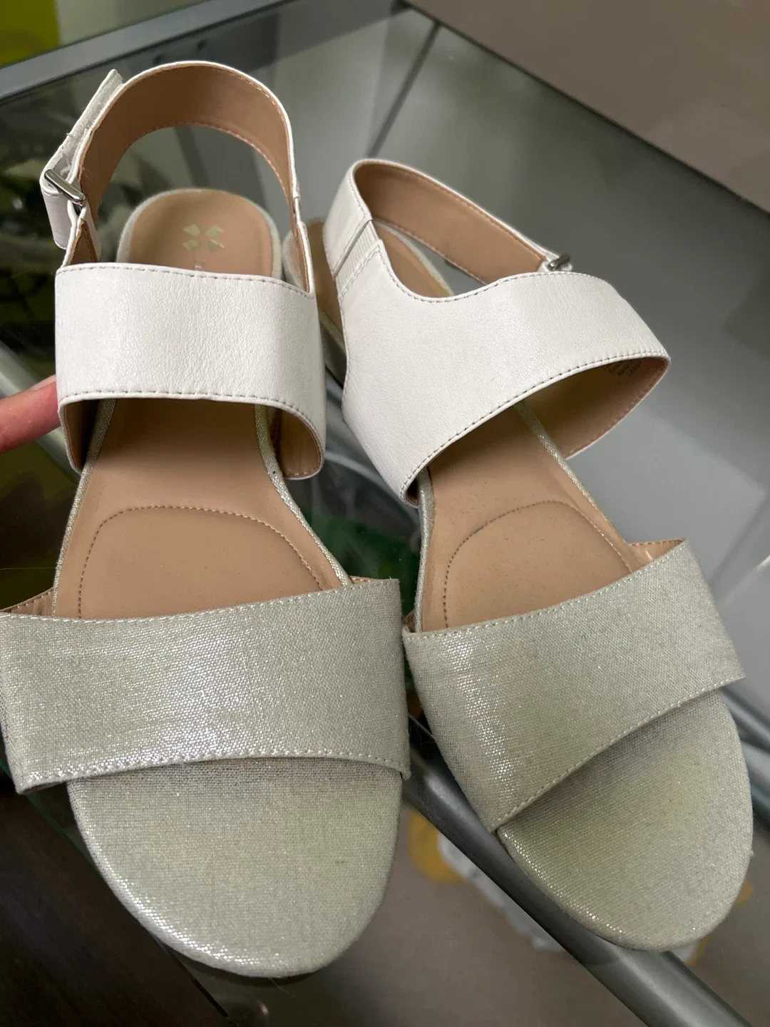 Naturalizer White Sandals - Size 9M