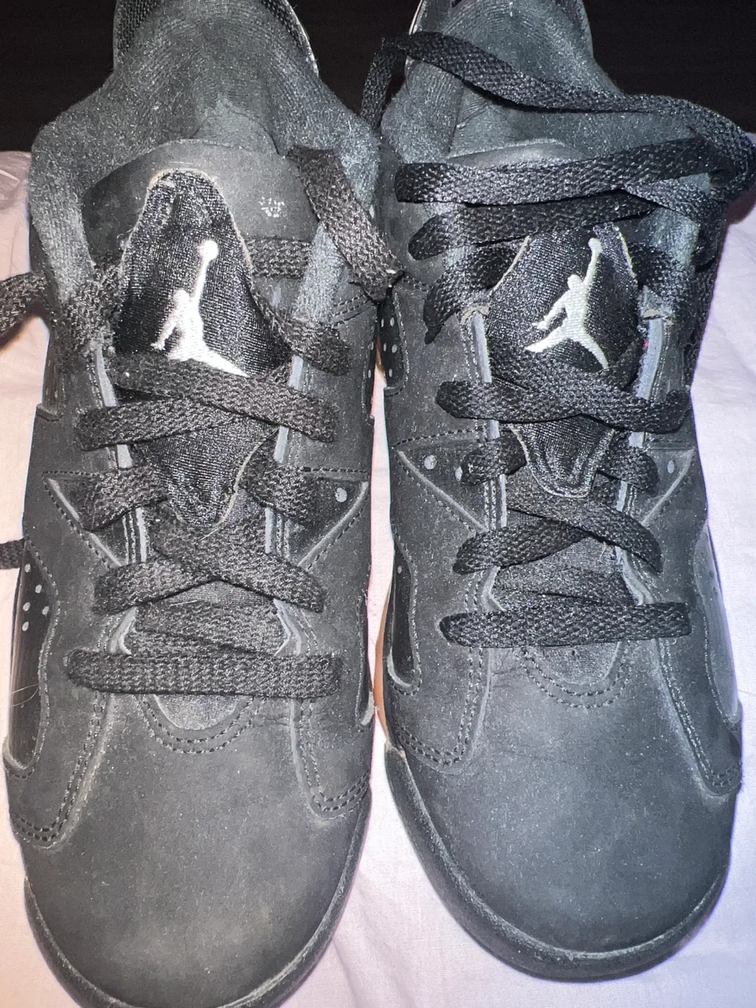 Jordan 6 Retro Black Youth Size 5Y thumbnail