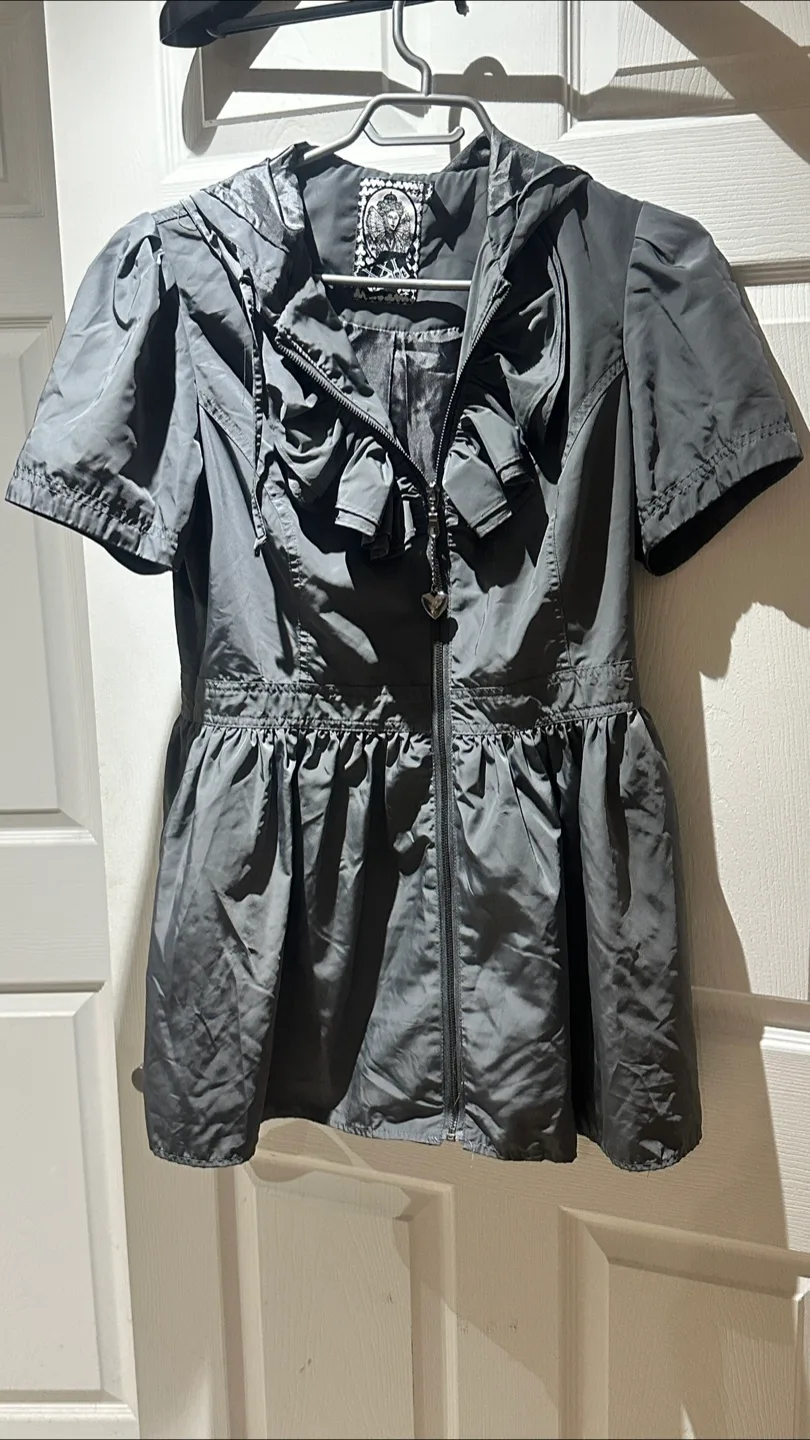 M by M Short Sleeve Gray Jacket thumbnail