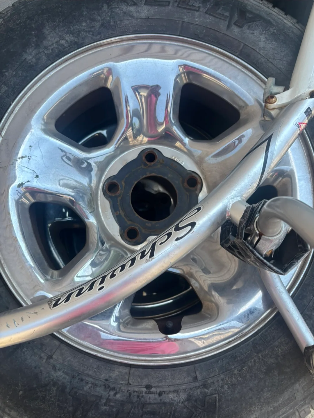 P245/70R17 Tires & Wheel thumbnail