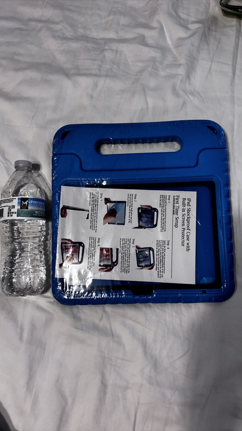 Blue iPad Shockproof Case w/ Screen Protector - photo 3