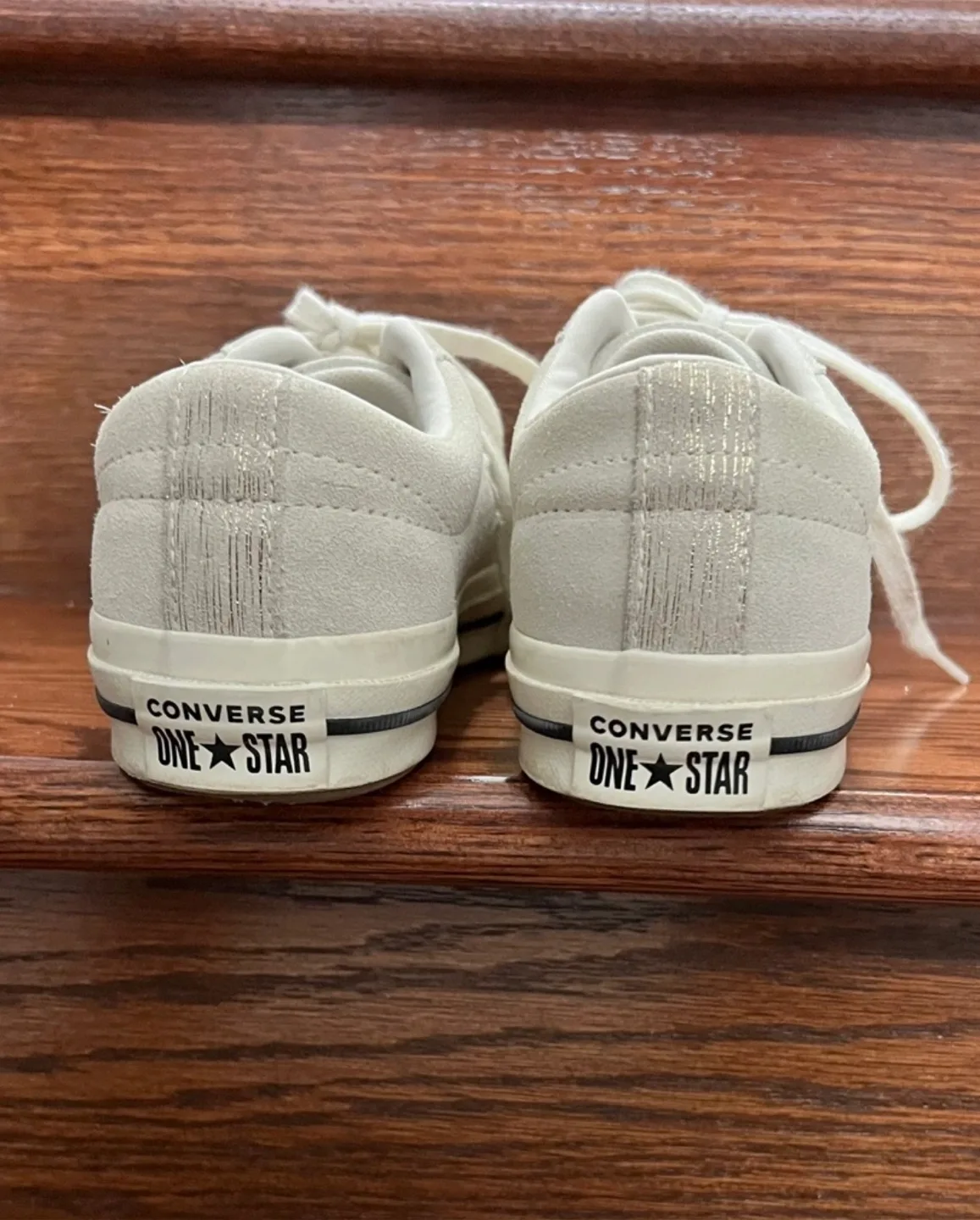 Converse One Star size 6 image indicator(5)