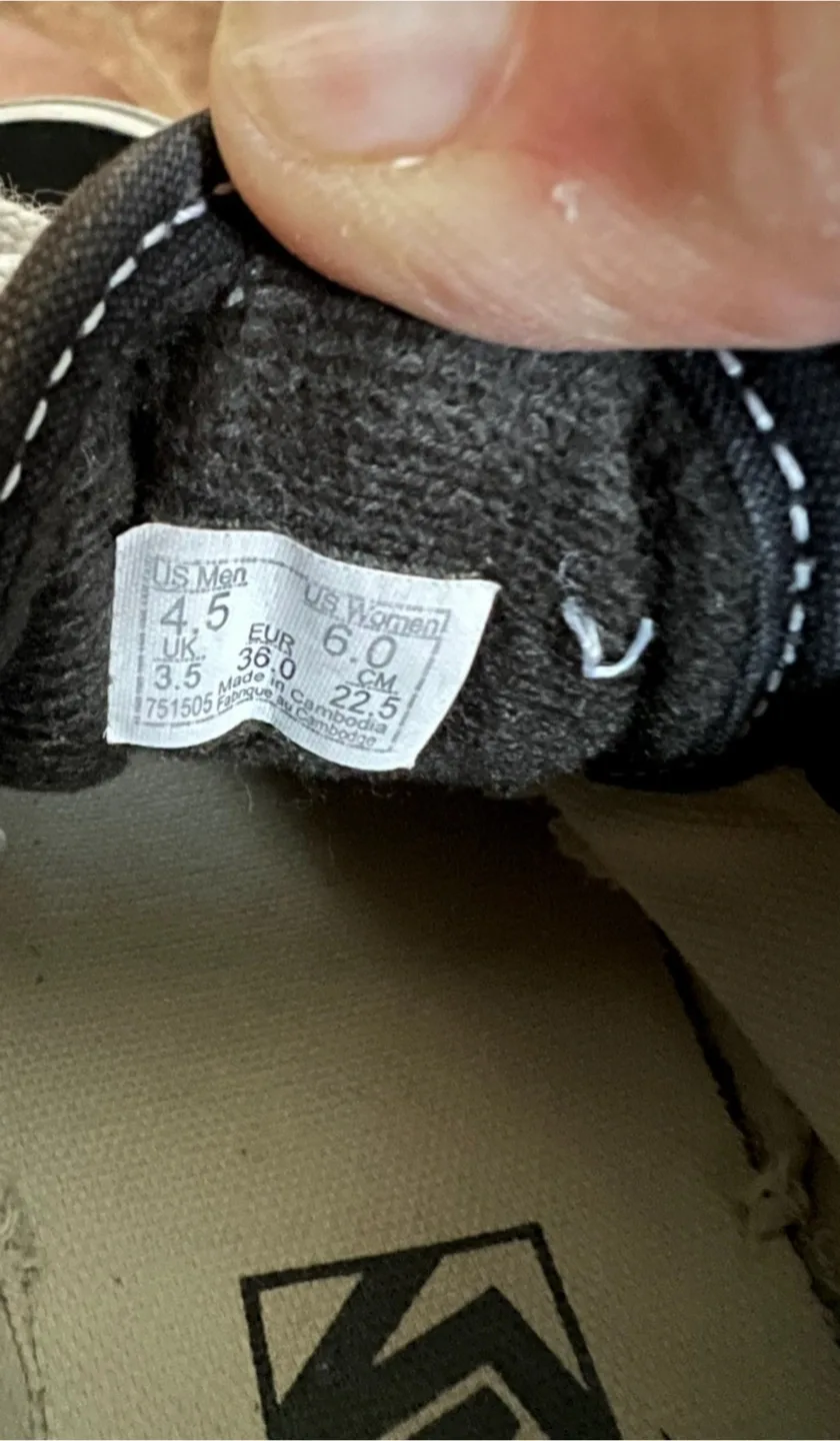 Vans Old Skool sneakers size 6 image indicator(8)