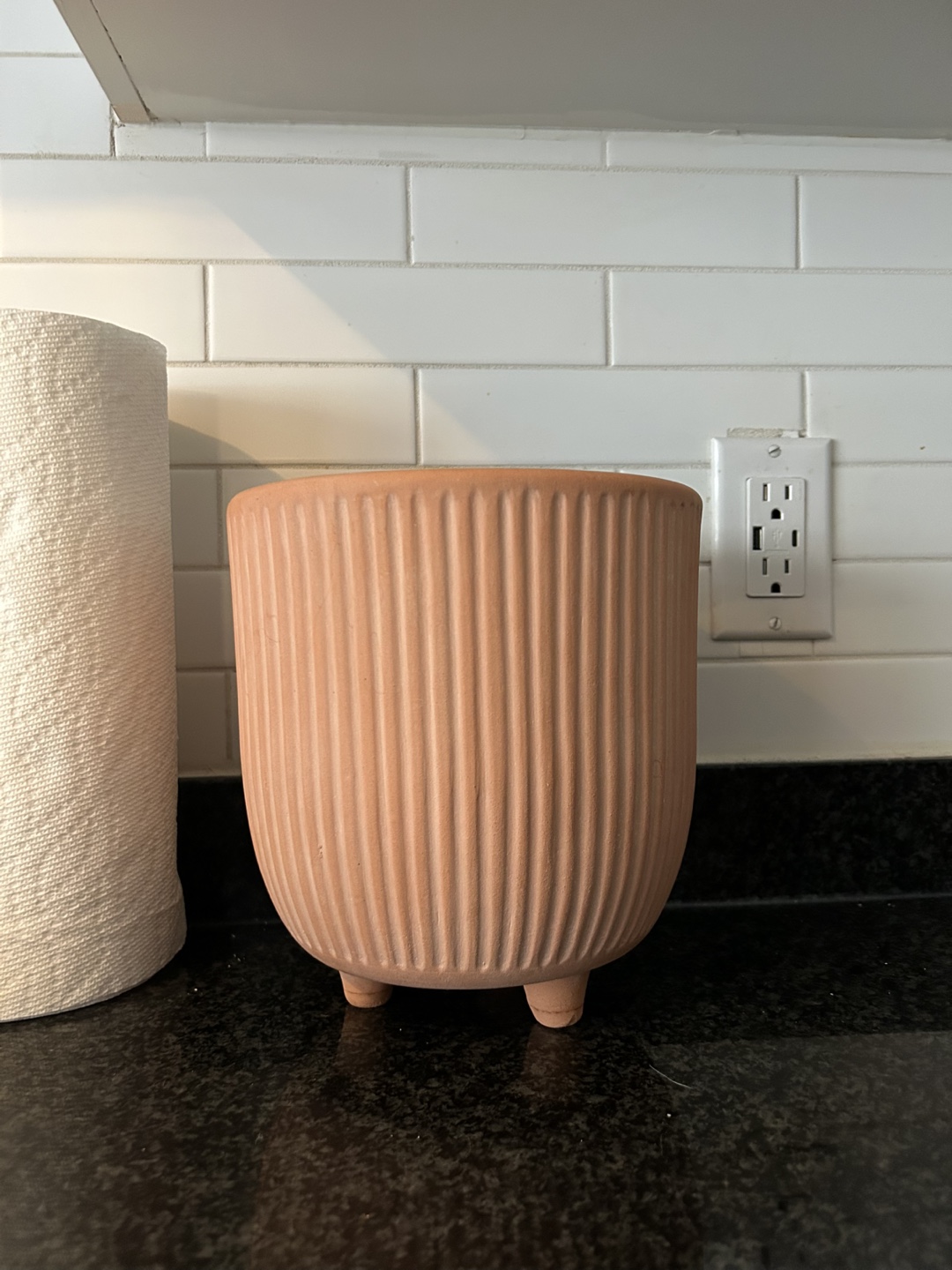 Variety of terracotta planters - photo 2